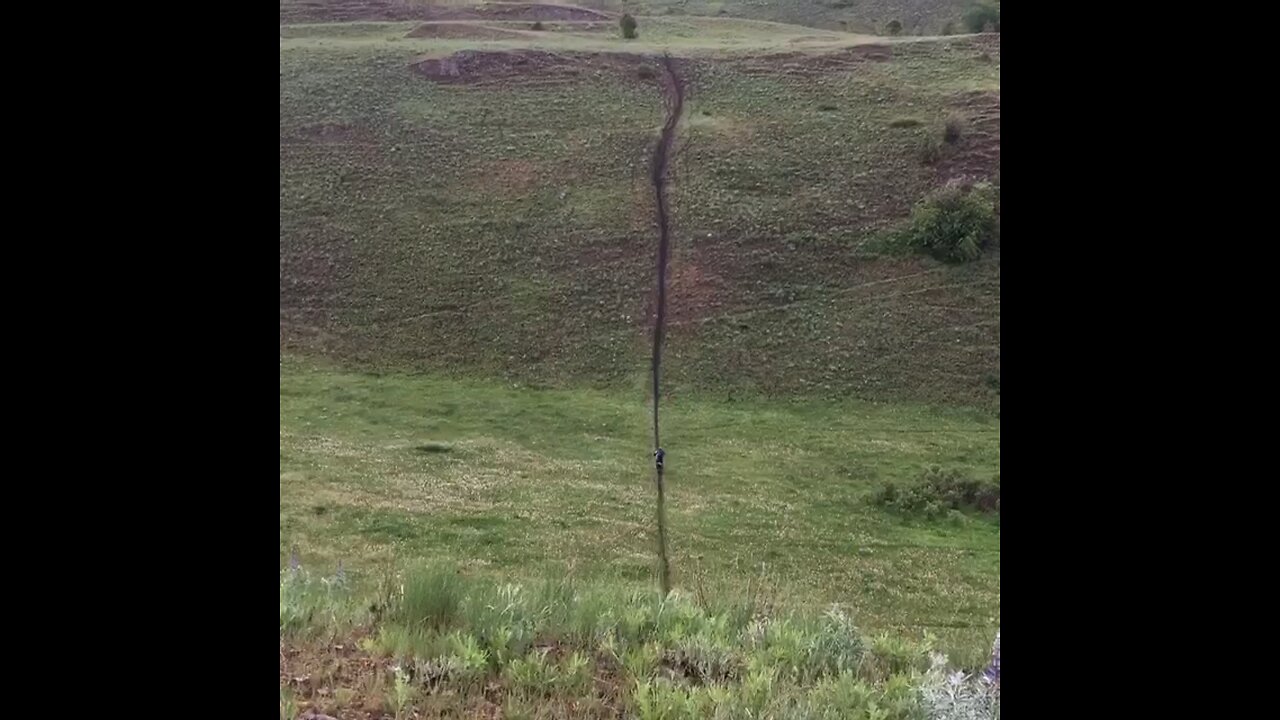 Yz450f Climbing a Crazy Hill