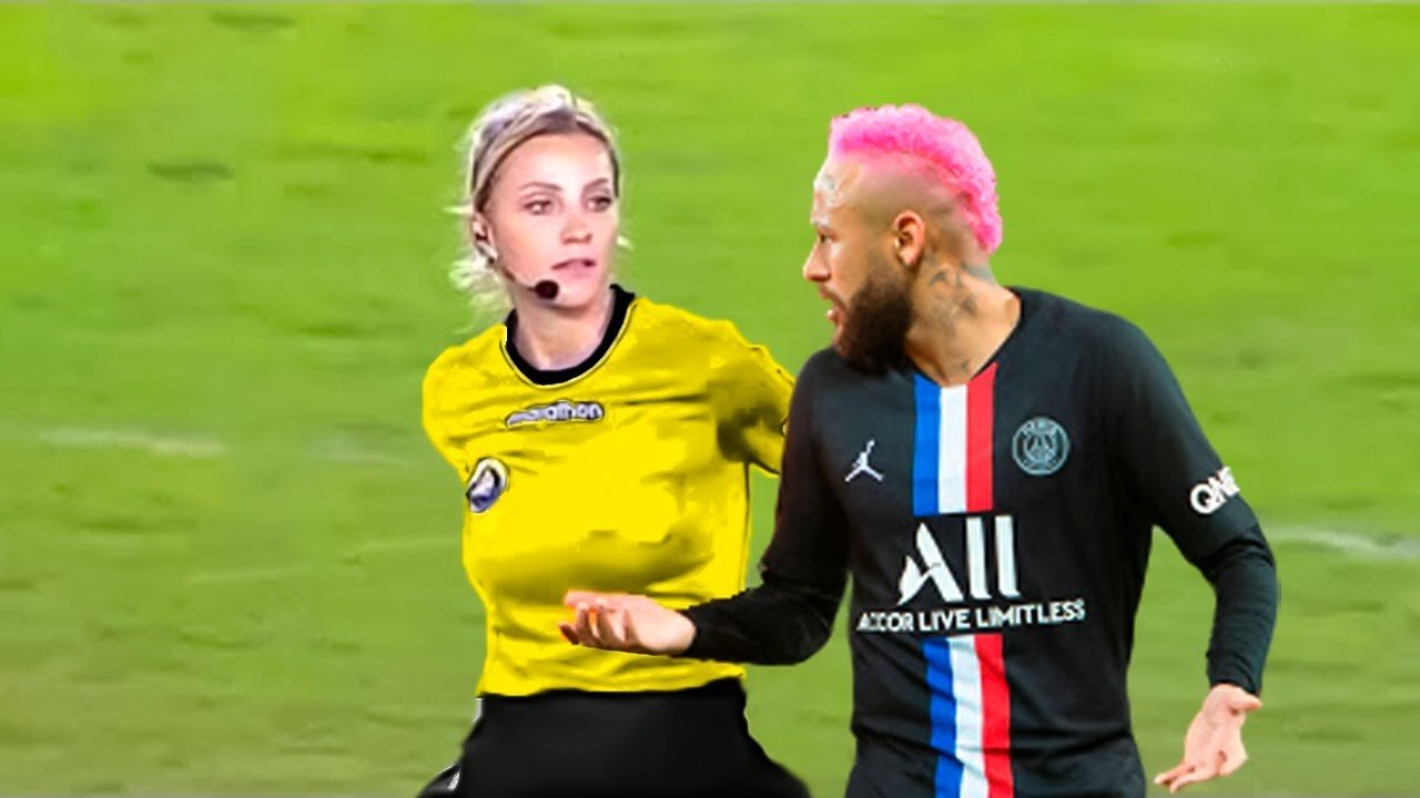 Unbelievable Moments🤯: When Female Referees Steal the Show😮