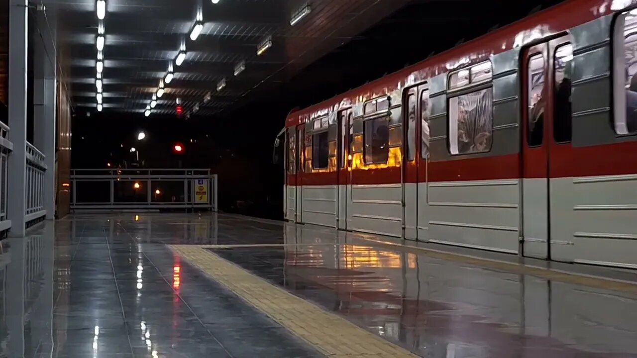 Modernized Tbilisi Metro Wagons at Night // თბილისის მეტრო ვაგონების მოდერნიზება ღამით