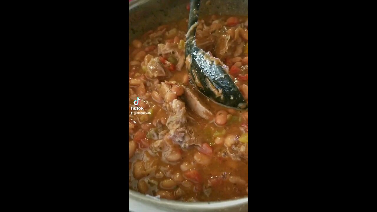 home made chili #whatsonyourtable #recipes #chicken #chili