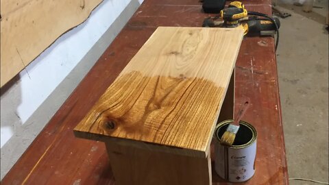 FIZ ESSE LINDO BANQUINHO COM SOBRAS DE MADEIRA. QUE MADEIRA É ESSA? WOOD DIY WOODWORKING