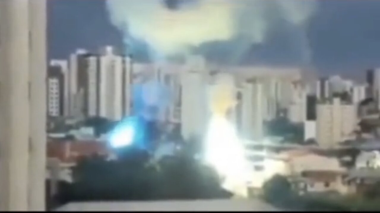 Obvious Daytime BLUE BEAM LASER Lights Up 🔥Turkish City