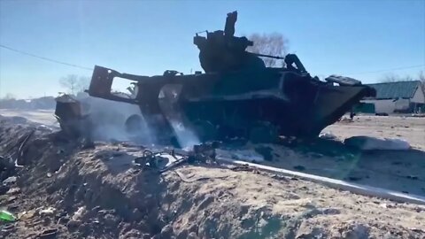 WAR ukrain DAY 16 REKAMAN DRONE MEMPERLIHATKAN KONVOI TANK RUSSIA DI SERGAP UKRAINA VS RUSSIA