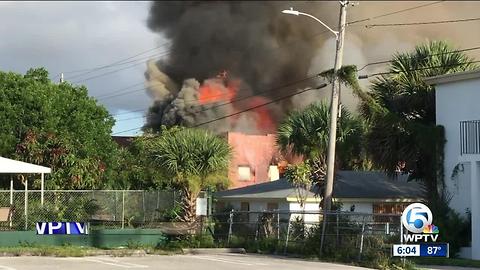No one injured in abandoned building fire in West Palm Beach