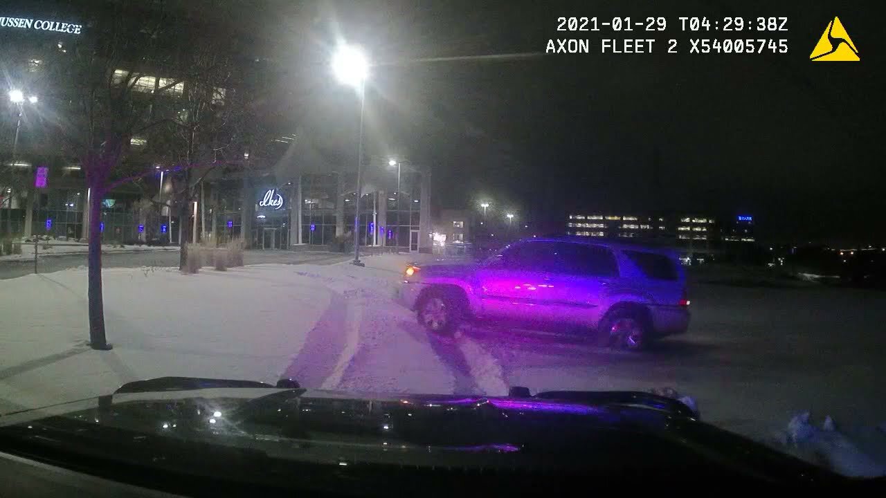 Snow police chase of stolen car, MN January 2021 (Like Live on Patrol)