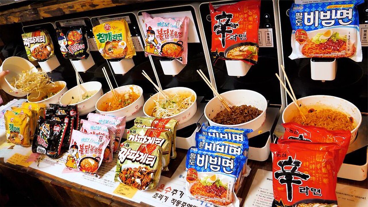 🇰🇷 Korea's 24-Hour Instant Noodle Shop 🍜 | Free Side Dishes & Endless Flavors!