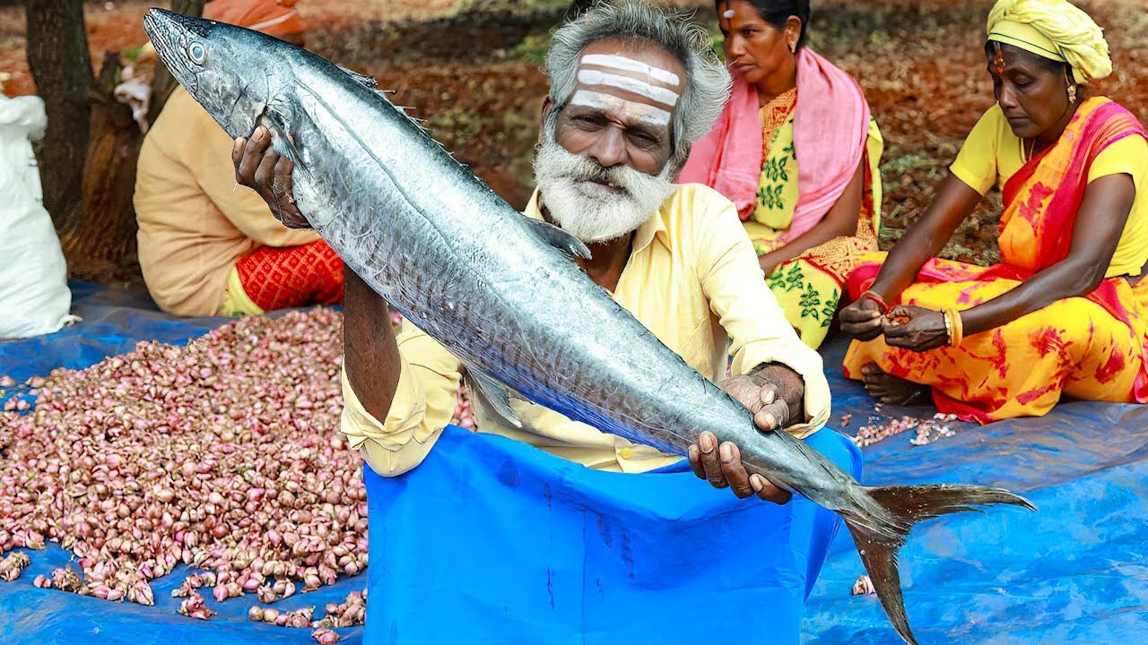 KING fish ROAST and GRAVY Making | Village food factory.