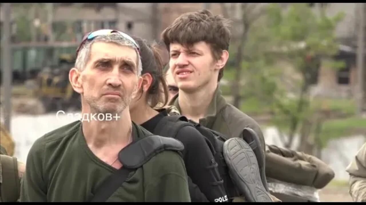 Nationalists from Azovstal surrender DAY 3