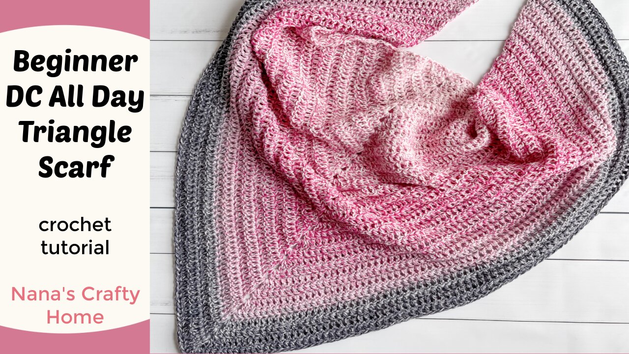 How to crochet a triangle shawl for beginners in double crochet only!