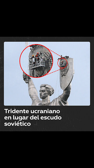 Retiran el escudo de la URSS del monumento a la Madre Patria de Kiev