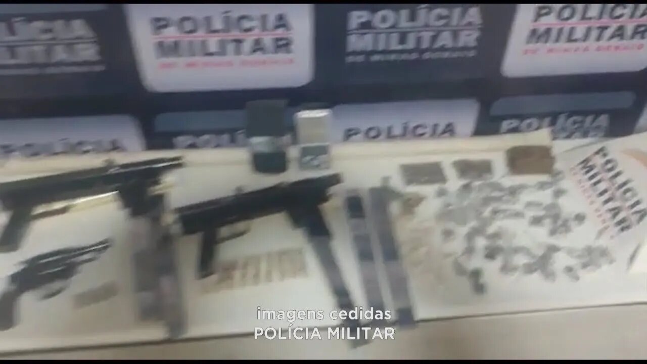 Polícia apreende duas submetralhadoras e drogas em Manhuaçu