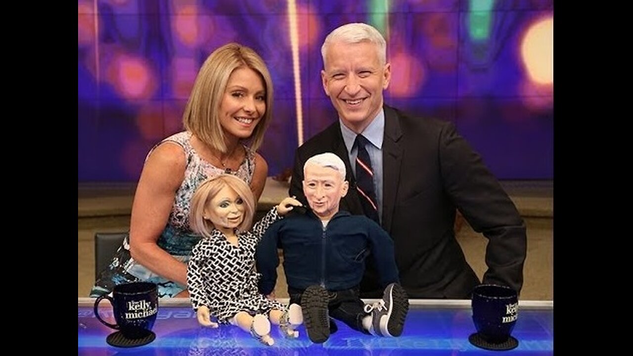 Kelly Ripa and Anderson Cooper Puppet Love