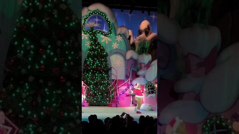 Grinchmas at Islands of Adventure #shorts #universalorlando #islandofadventure #grinchmas #grinch