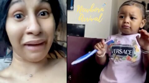 Cardi B Let's Kulture Brush Her Hair With A Toothbrush! 😳
