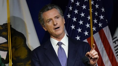 California Adopts Nation's 1st 'Endemic' Virus Policy