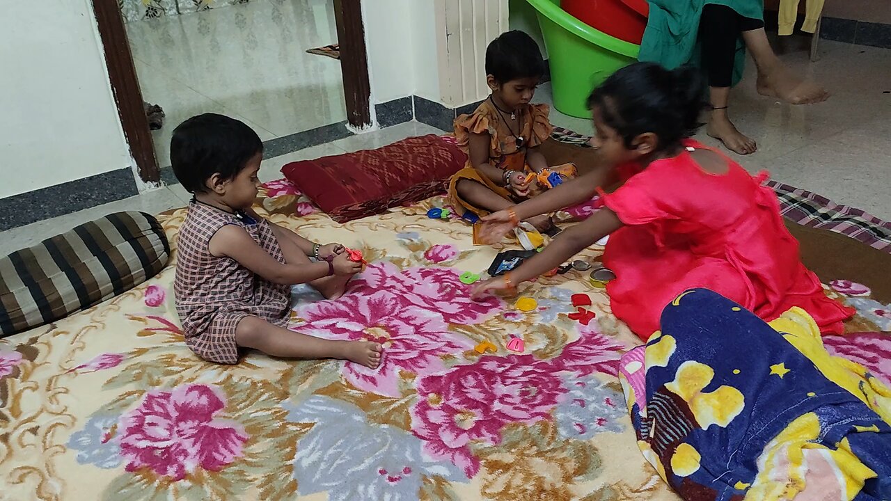 kids playing games