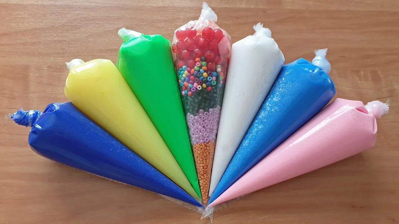 Making Crunchy Slime with Piping Bags #100