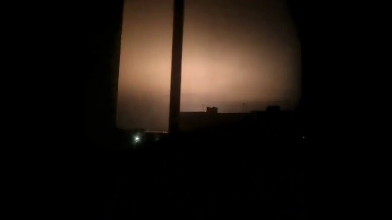 Explosions near the Kherson airport