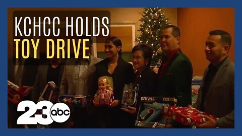 Hispanic Chamber of Commerce holds toy organization drive