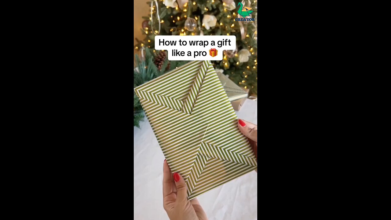 How to wrap gift like a pro ll #reels #viralreels #giftwrapping #gift #creative #creatorcraft