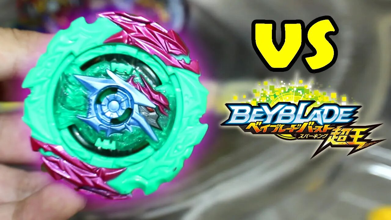 WORLD EVO HELIOS vs BEYS SPARKING | Beyblade Burst Surge | Testando o World Evo Helios .Ω.Cm-SPM