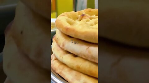 Koozi is the Haleem. #viral #shortvideo #lahore #foodporn #haleem