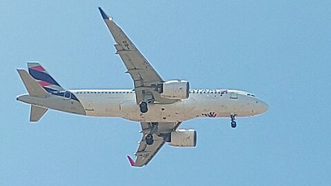 Airbus A320NEO PR-XBI vindo de São Paulo(Congonhas) para Fortaleza