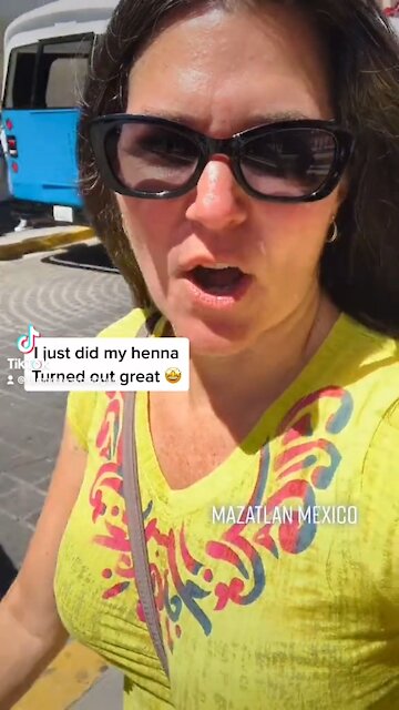 I’ve cut my hair off and began the Curly Girl Method since mid-September 🤩