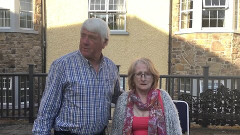 Ann had serious shoulder pain for 10 years. Listen to her improvements after 1 session.😊
