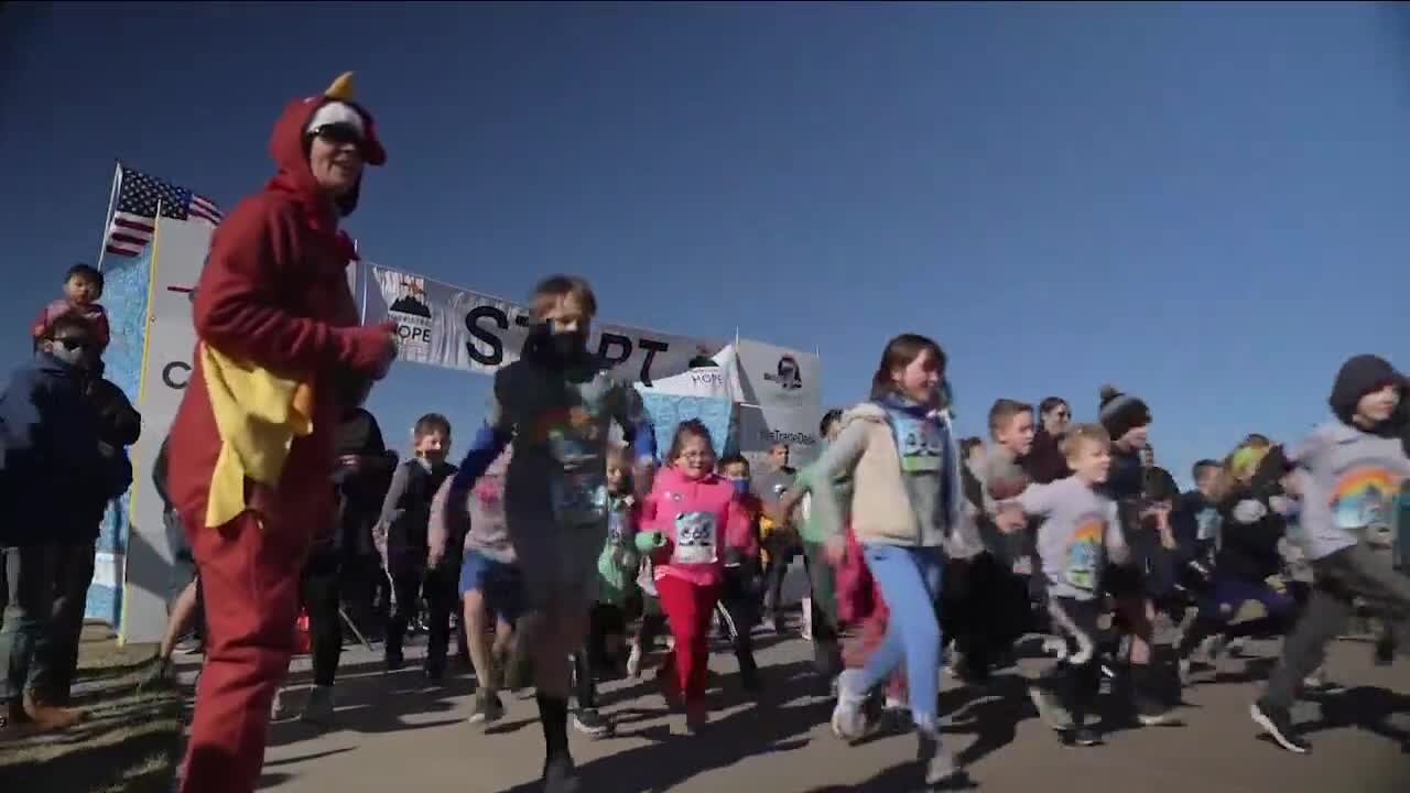 'Live life full': Turkey day racing for research for rare genetic disorder