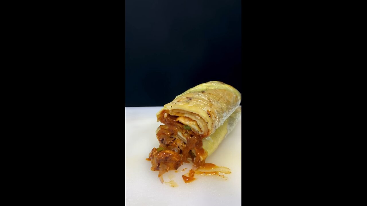 Chicken Kathi Roll ASMR Cooking || #shorts #food #cooking #asmr #chicken #nonveg #indianasmrworld