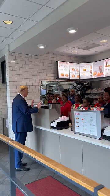 Trump stops a fast food, Atlanta