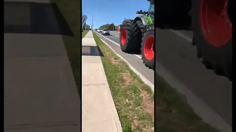 What you see on the roads in Canada 🇨🇦