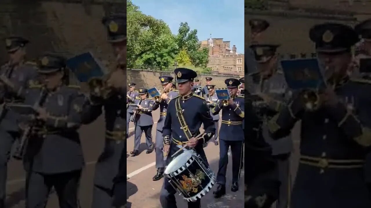 changing of the Guards St James's Palace #london