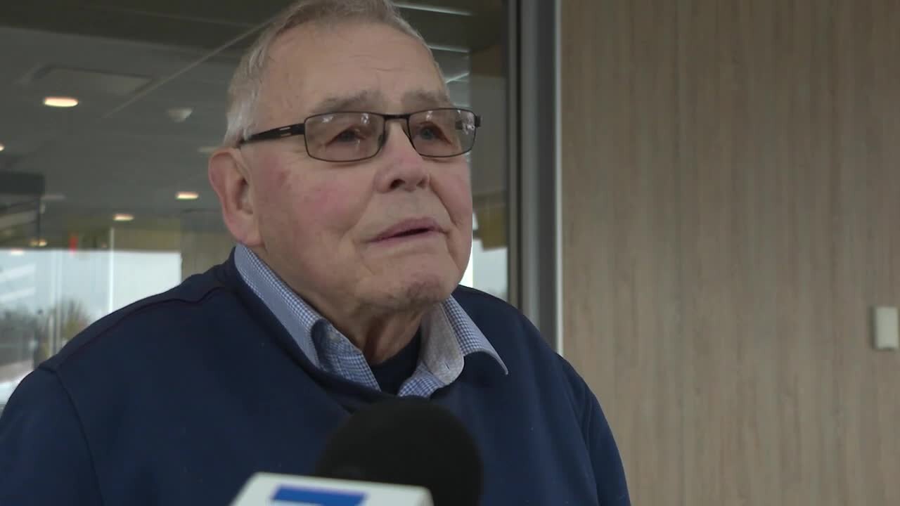 Surprise retirement party spreading some love to an 83-year-old fast food fanatic