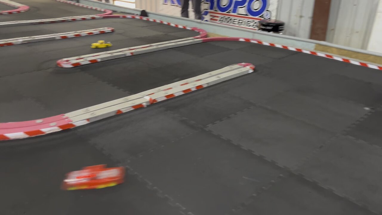 Mini z truck class race