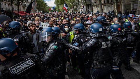 A global lockdown of the Unjabbed?