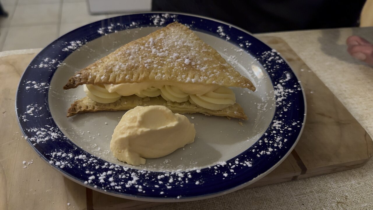 Pasty Cream Puffs With Chef