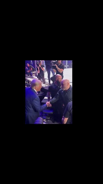 Donald Trump Shakes Hands With Joe Rogan