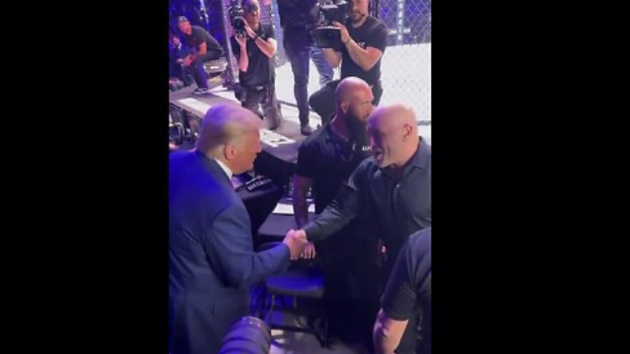 Donald Trump Shakes Hands With Joe Rogan