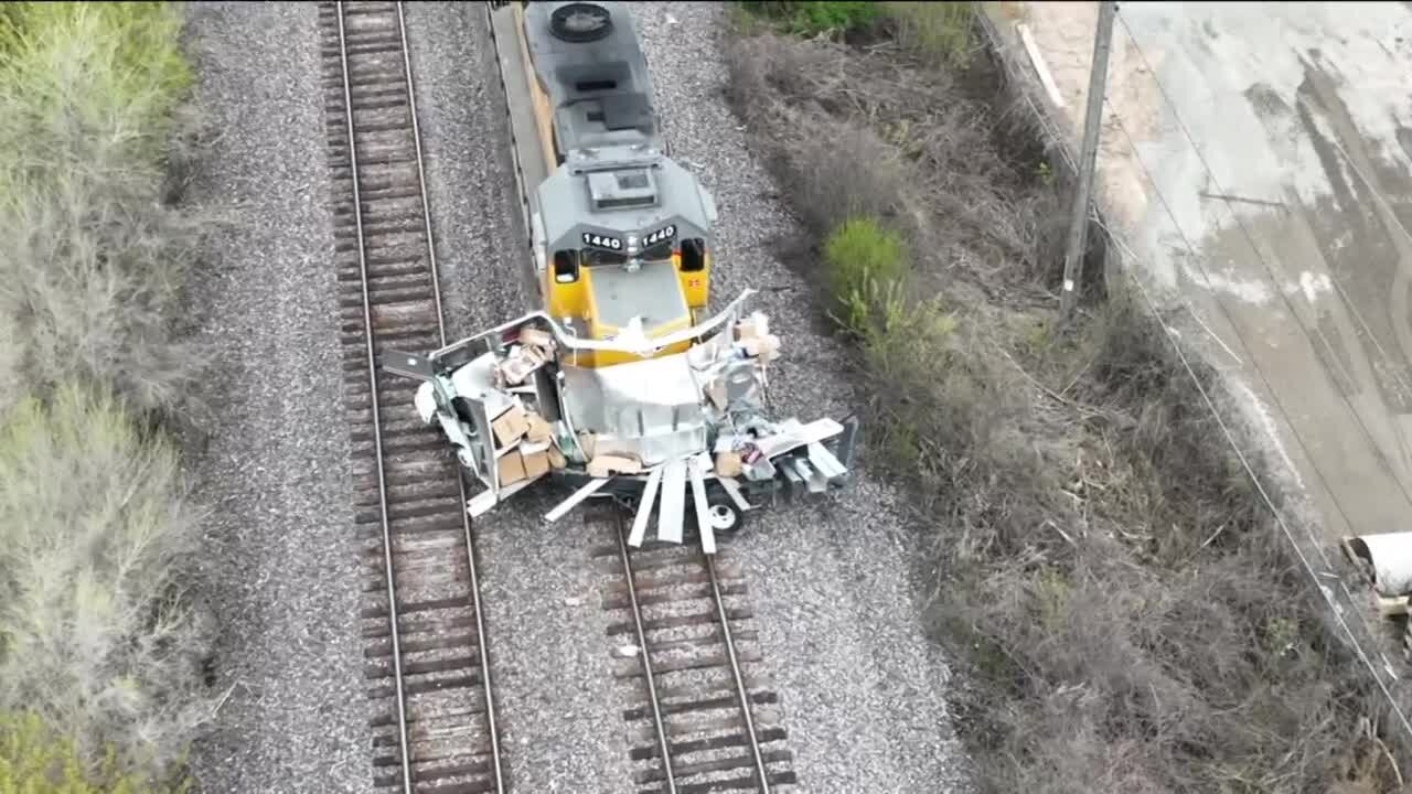 Most train crashes in Wisconsin happen with no safety signals