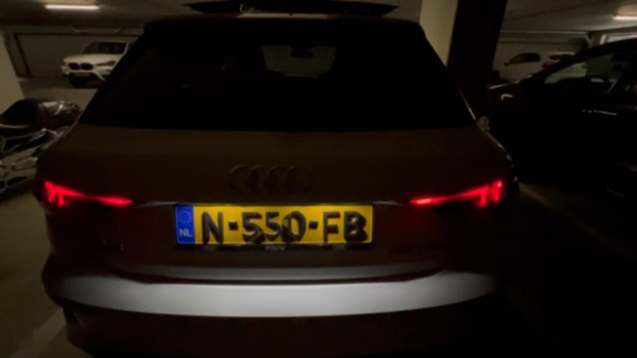 Audi RS3-like taillight animation