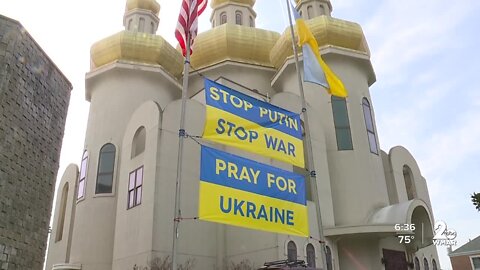 Ukraine Peace Vigil held to raise money for war refugee's