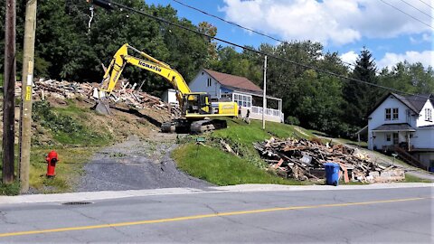 Demolition premiere avenue