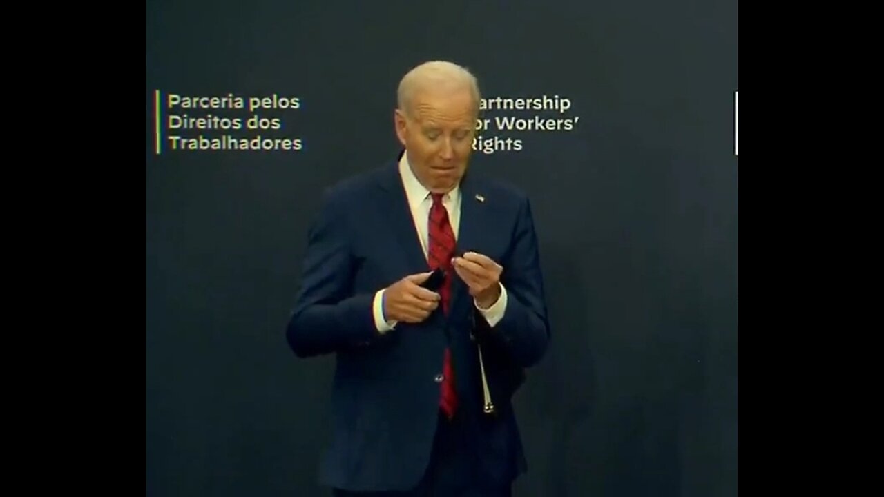 LOL Biden Vs Earpiece