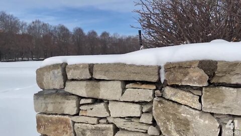 Wintertime scene at the Nelson Atkins Museum