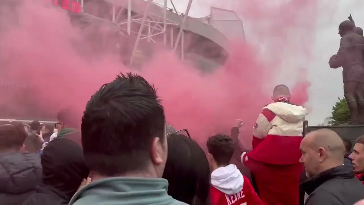 United fans protesting before the match against Brentford