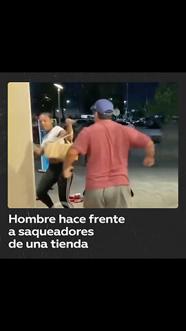 Hombre se enfrenta a delincuentes que saquearon un supermercado