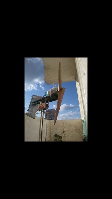 Simple Cardboard Wind Turbine #Shorts