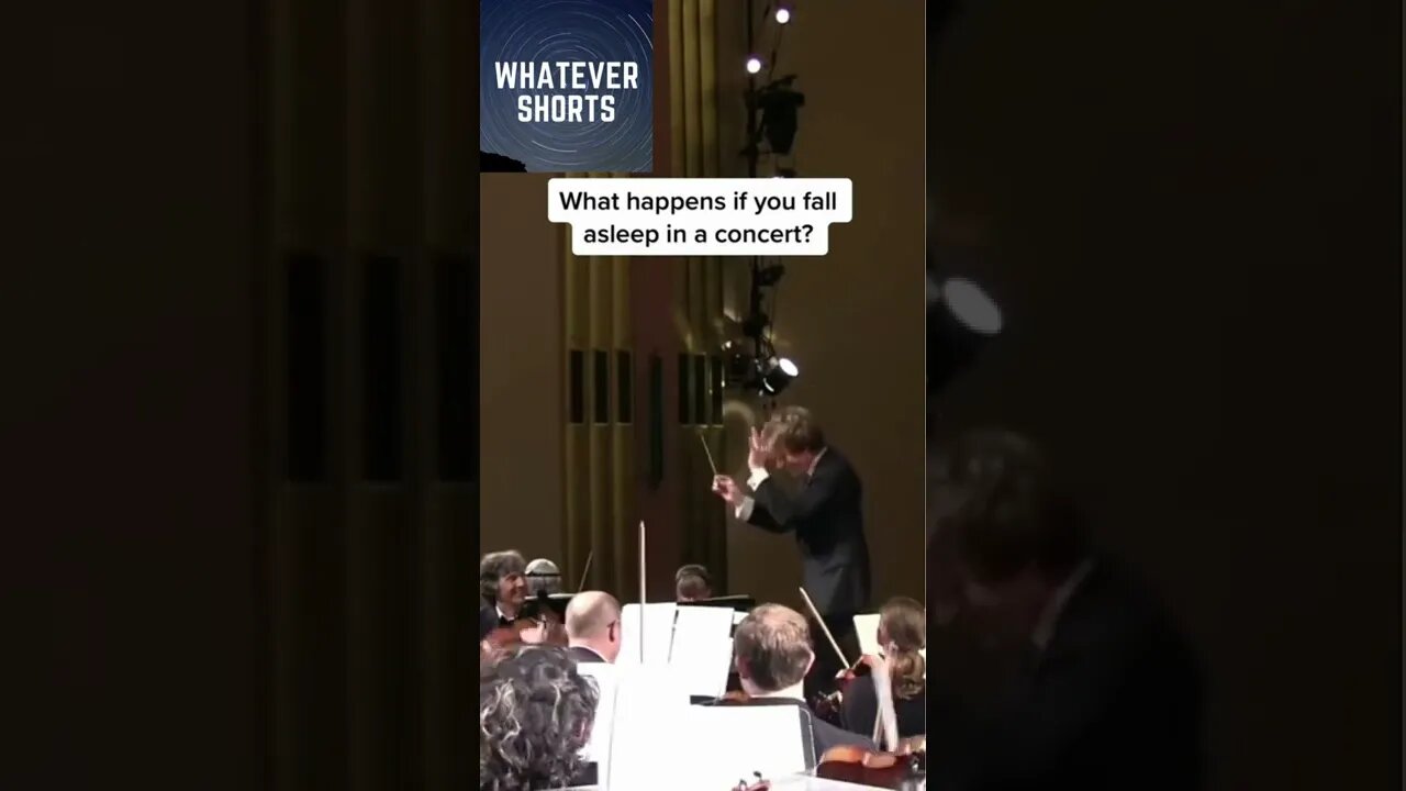 Woman fell asleep during the concert and suffers a fright #shorts #music #orchestra #funny #scared